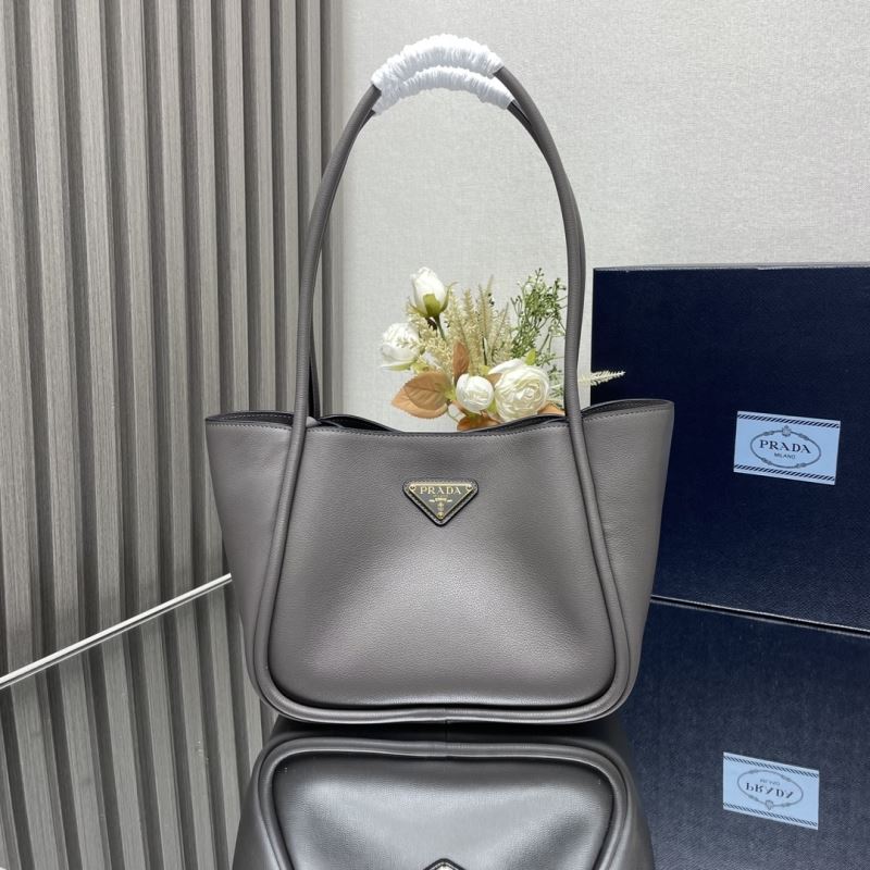 Pra*a bucket bags